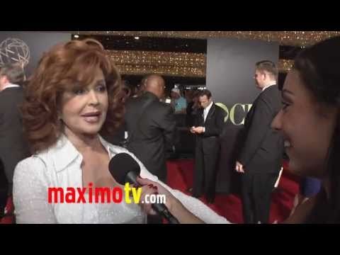 Suzanne Rogers Interview at 38th Annual Daytime EMMY Awards Arrivals