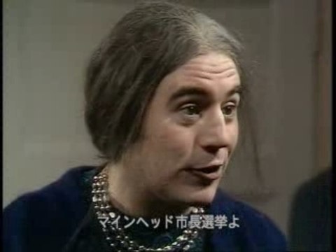 Monty Python - Hitler in England (Hilter)