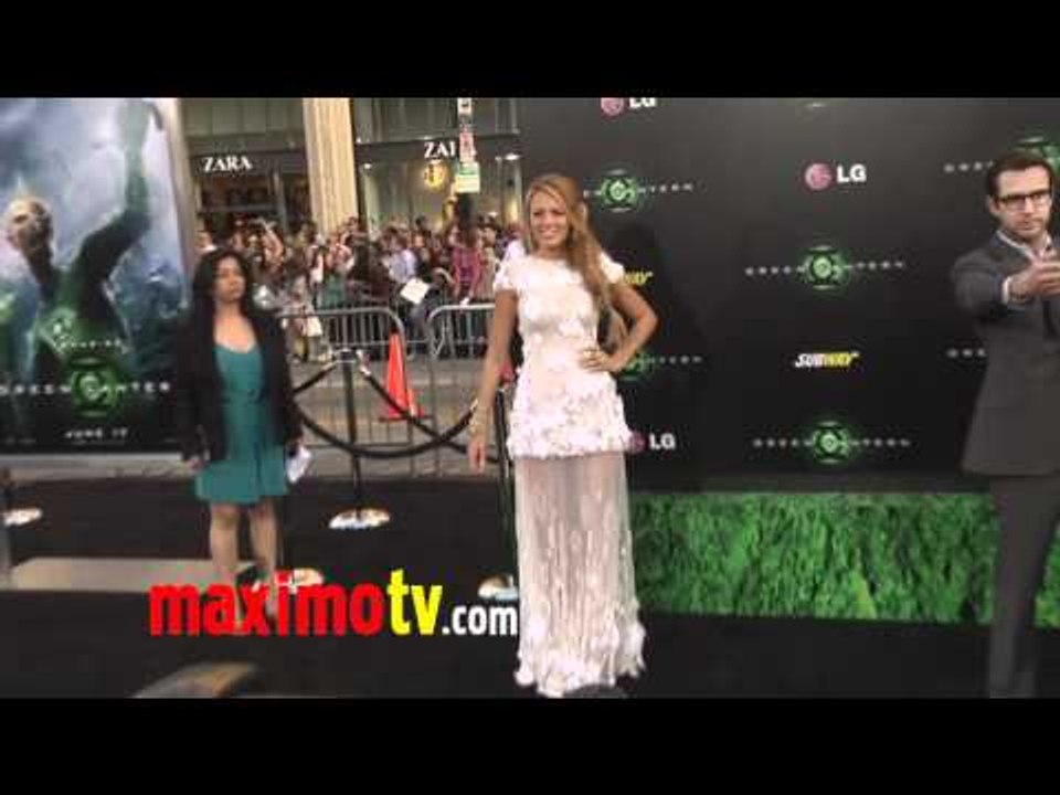 Gossip Girl Blake Lively Gorgeous at GREEN LANTERN Premiere