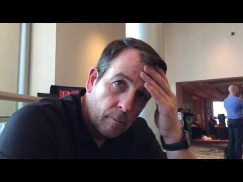 trainer of year joe gallagher breaks down upcoming fights EsNews Boxing