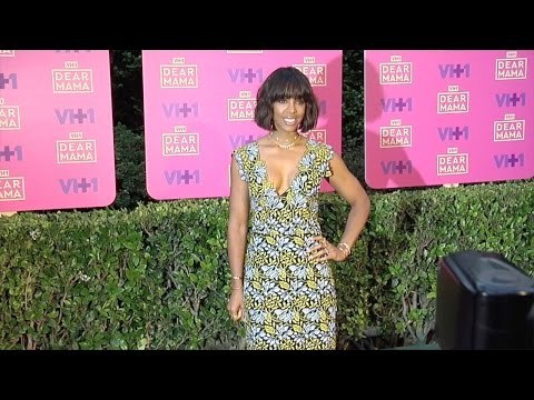 Kelly Rowland 2017 VH1's Dear Mama Purple Carpet