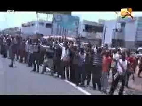 Images du trajet de macky jusqu'au palais jt du 02 avril 2012