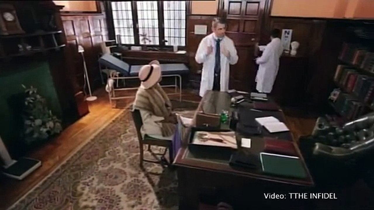 rowan-atkinson-gives-pixie-lott-a-full-body-examination.