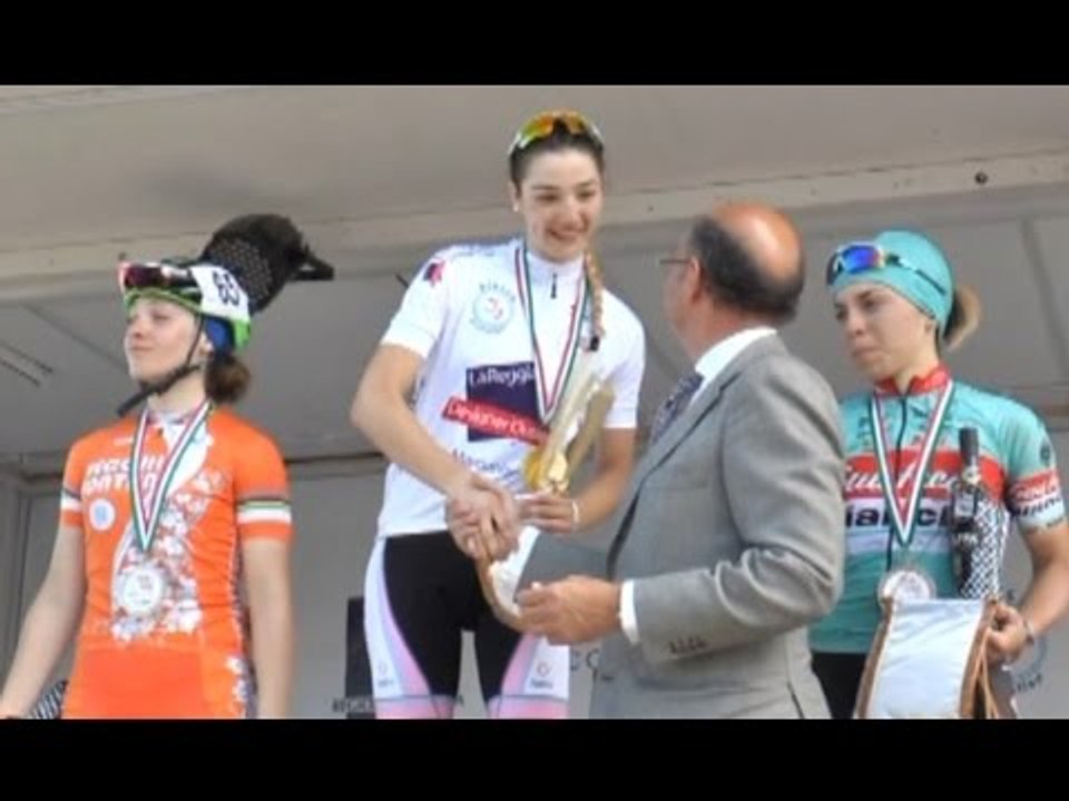 Giro della Campania in rosa: Martina Fidanza vince la prima tappa (06.05.17)