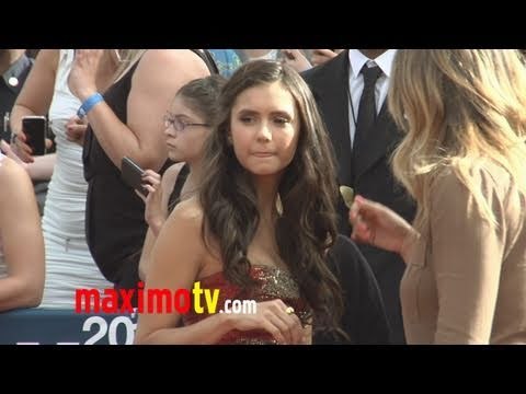 Nina Dobrev at 2011 MTV MOVIE AWARDS Red Carpet