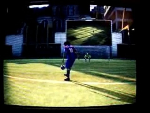 VIDEO FIFA 08 GESTES TECHNIQUES DE OUF PART 4