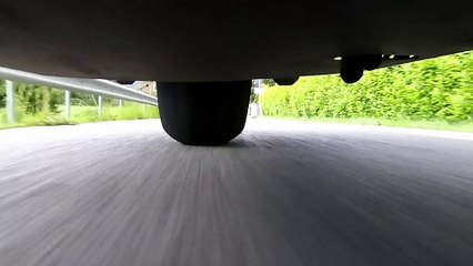 Caméra embarquée sous une Goldwing - Vue sur le pneu arrière