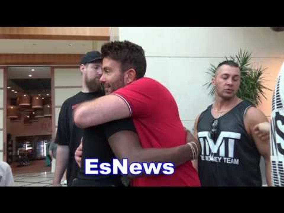 EXCLUSIVE Floyd Mayweather Laughs At CONOR MCGREGOR GETTING A BOXING LICENSE - ESNEWS BOXING