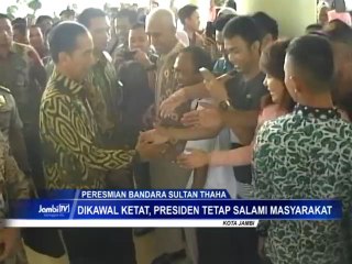 Dikawal Ketat, Presiden Tetap Salami Masyarakat