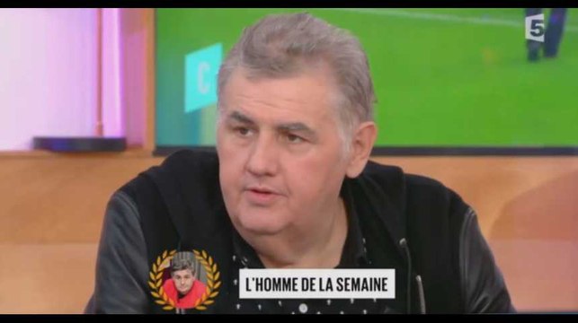 Pierre Ménès - C l’Hebdo : il ne supportait pas de regarder le CFC pendant son absence (vidéo)