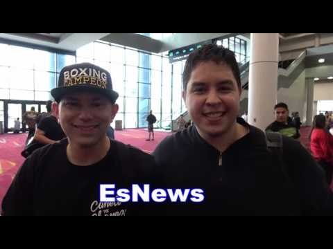 boxing fans mobb elie seckbach for pics EsNews Boxing