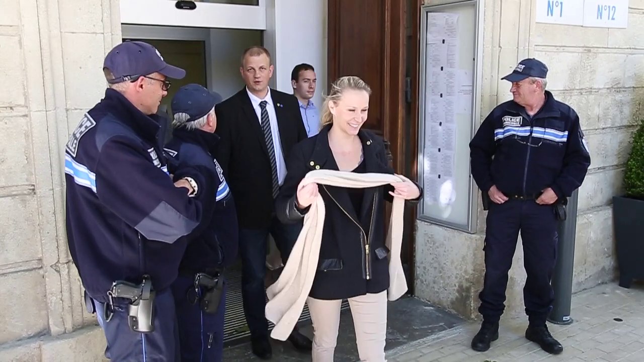 Second tour de la présidentielle : Marion Maréchal-Le Pen a voté à Carpentras