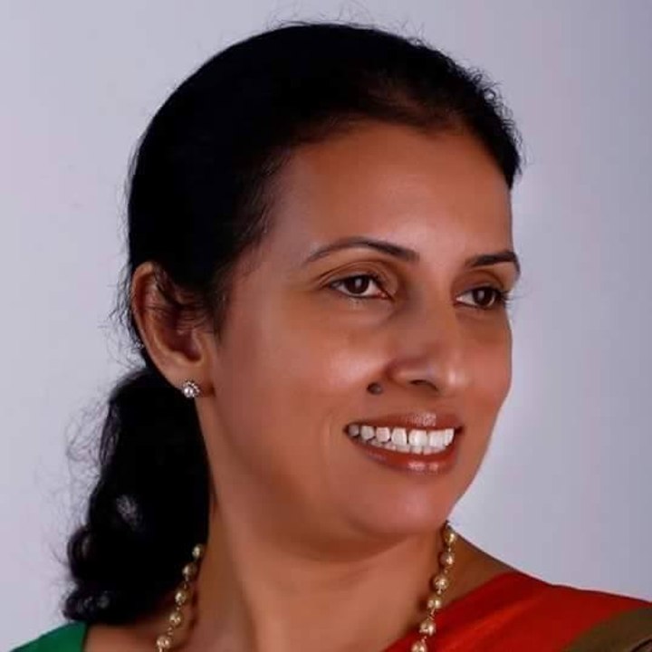 යාපහුවේ UNP සoවිධායක තුමියට එරෙහිව ජනතා විරෝධය