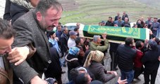 Polisle Girdiği Çatışmada Ölen Sıla Albay'ı DHKP-C Çocuk Yaşta Ağına Düşürmüş