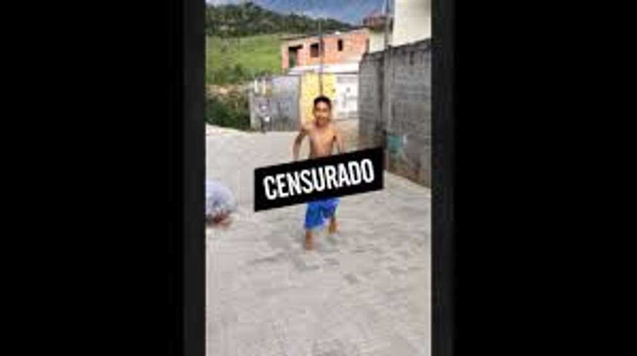️ ANDEI DE CUECA NA RUA E OLHA NO QUE DEU ⬅️ - Vídeo Dailymotion
