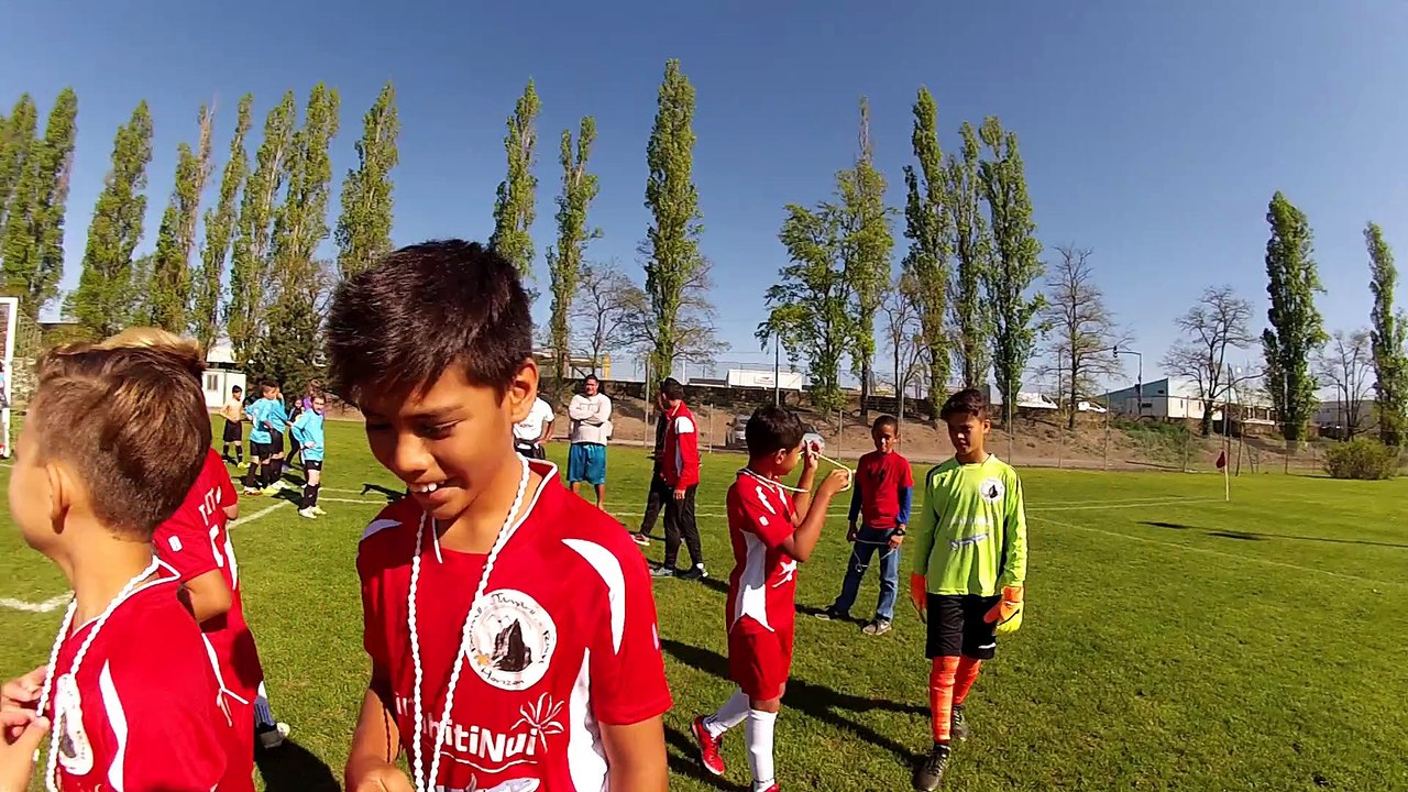 Dimanche 9 avril - Premiers matchs amicaux