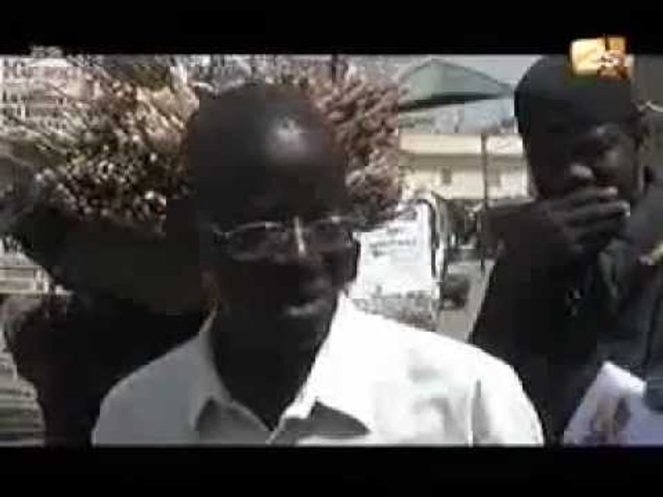 Journal Télévisé du 13 mars 2012 - Témoignage de certaines personnes par rapport au 2 tour