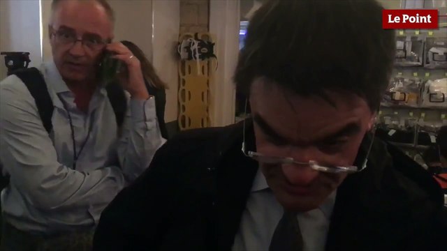 La réaction des militants FN après la défaite de Marine Le Pen