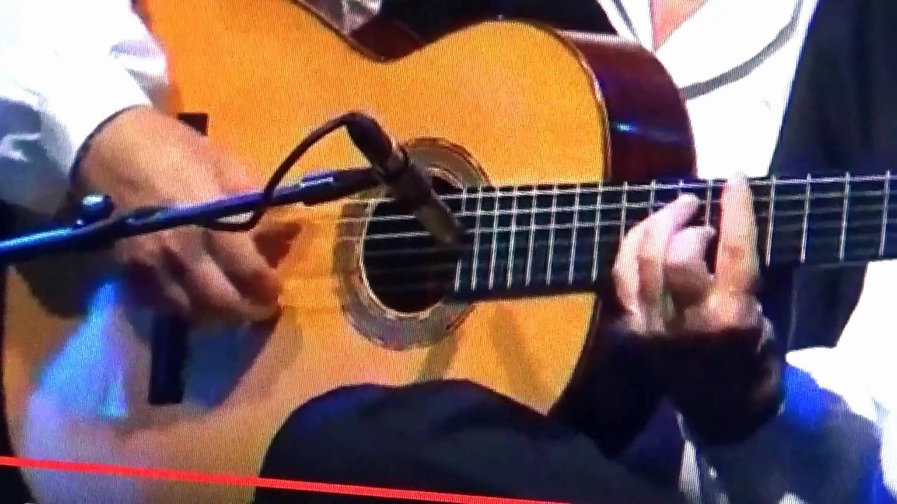 "But, Paco de Lucia do rests his thumb on 6th in picado" Translation: My Picado is inefficient and I won't fix it