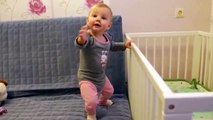 best-funny-babies-funny-babies-compilation-amazing-babies-dancing-funny-baby-5