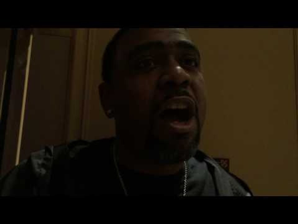 DARK MAN KNOWS HIS BOXING! EsNews Boxing