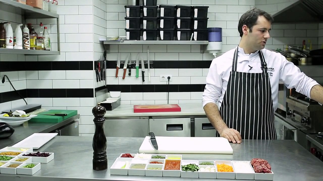 Spaghetti bolognese nasıl yapılır