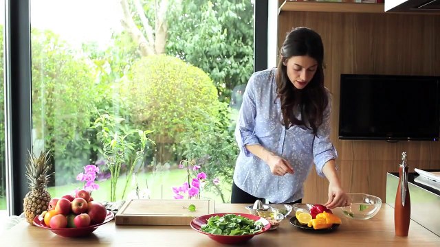 Kinoalı ıspanak salatası nasıl yapılır