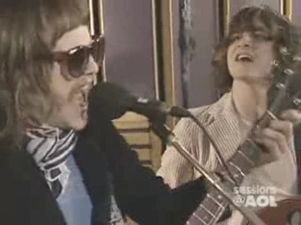 Kings of leon - Red Morning Light  (aol sessions 2003)