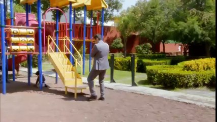 Maia Y Pablo : Bernarda En Peligro ( Amo Despertar Contigo )