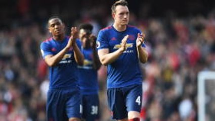 Top four 'impossible' for Man United - Mourinho