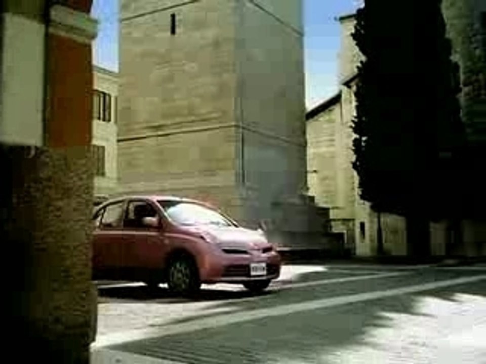 日産マーチ
