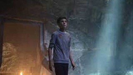 WATCH ~ Gotham ~ ( S3E17 ) : Fallen City: The Outsiders - HBO FULL HD