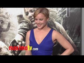 Descargar video: ABBIE CORNISH at 