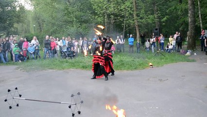 Фєр-шоу від хмельницького театру вогню та світла «ZLights»