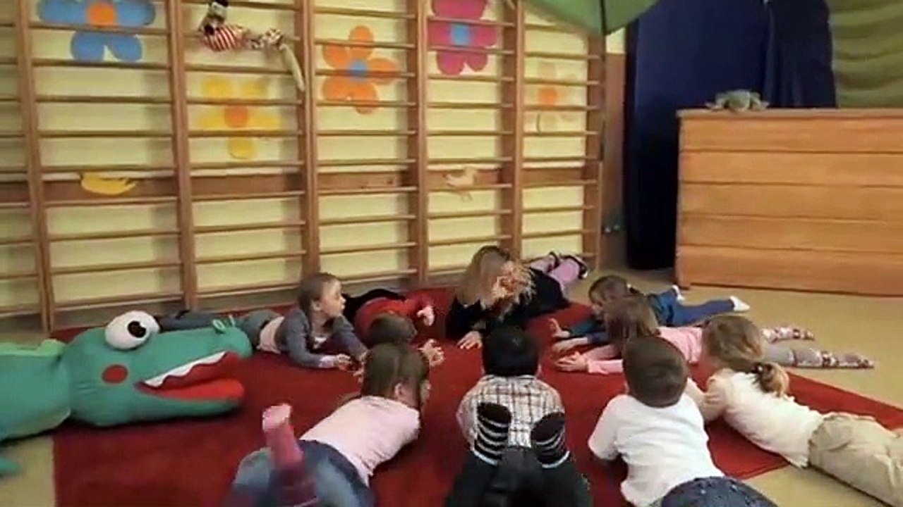 Das Krokodil vom Nil - Singen, Tanzen und Bewegen _ Kinderlieder-29PPT22tYJM