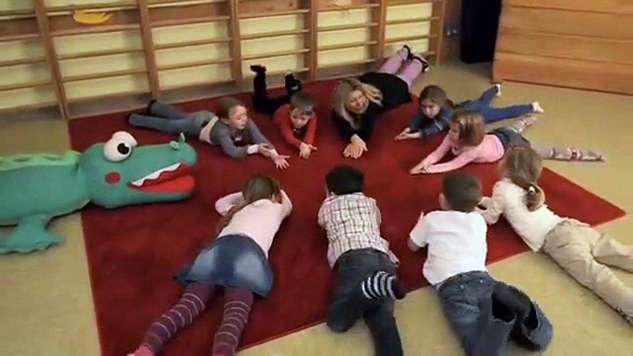 Das Krokodil vom Nil - Singen, Tanzen und Bewegen _ Kinderlieder-29PPT22t