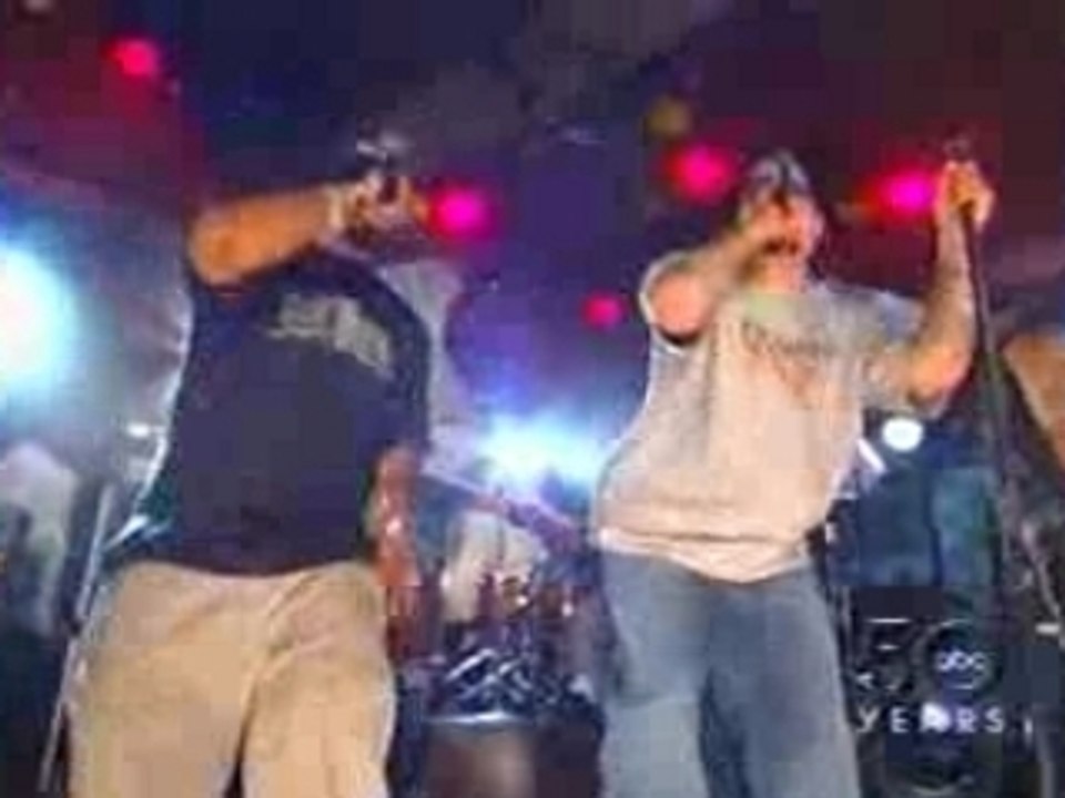 Gun's n Roses And Cypress Hill - Rock Superstar