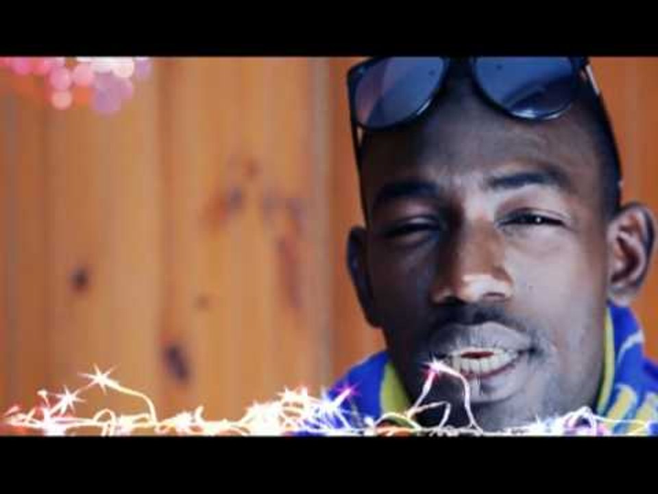 Voeux du Nouvel an de Yoro, 2stv