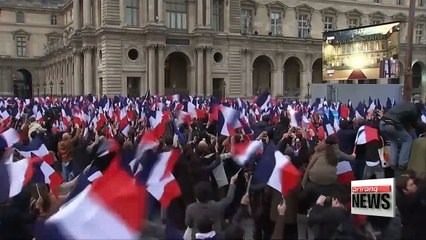 Emmanuel Marcon beats Marine Le Pen to claim French presidency