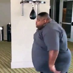 TRY NOT TO LAUGH or GRIN GYM FUNNY