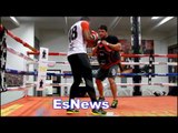 Alex Ariza in the ring with Thomas Dulorme EsNews Boxing