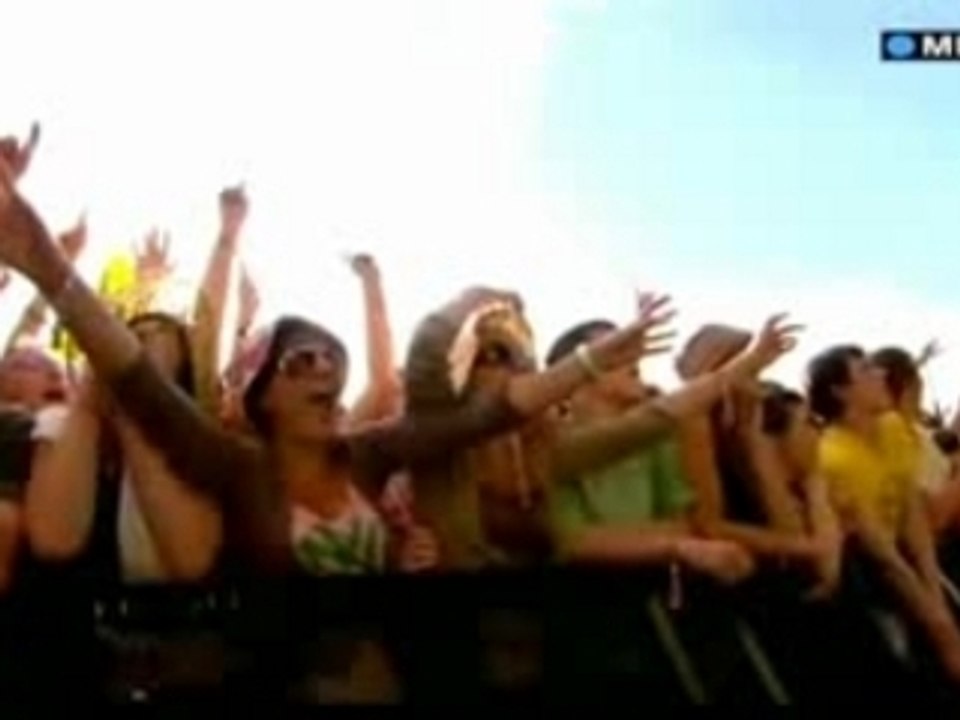 Kings Of Leon - McFearless (T in The Park)