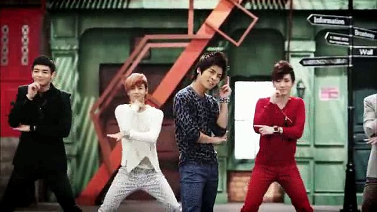 Hello -Shinee
