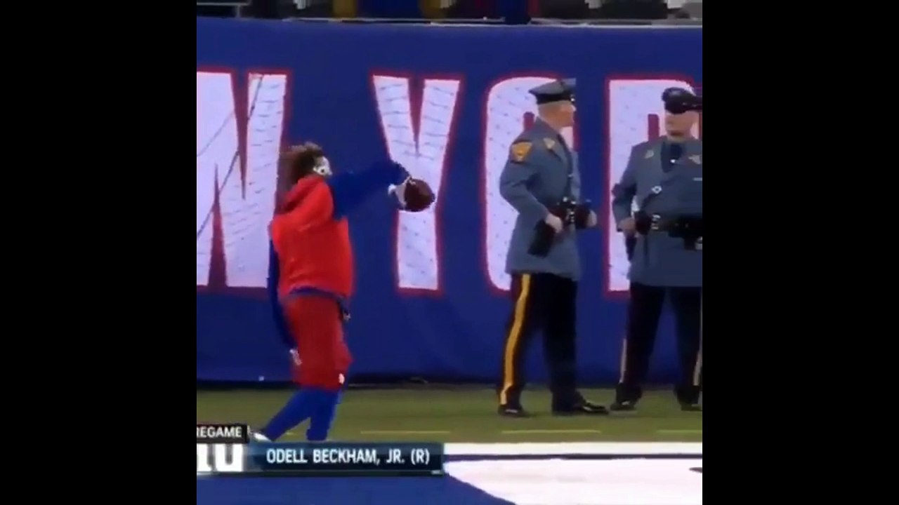 New "Amazing" Sports Vines & Instagram Comps (Funny Higlights, basketball, Football)#4