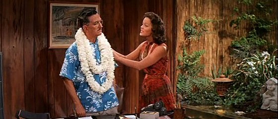 Blue Hawaii (1961) 2/2