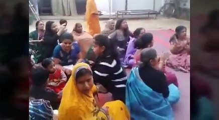 Village Girls Dance In Wedding