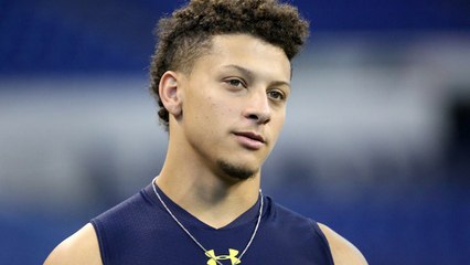 Dorsey: Mahomes is in a perfect situation to sit and learn from Smith