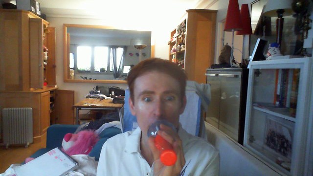 Wiwi égratigne bro code de Brantley Gilbert