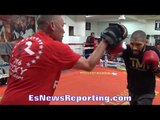 ASHLEY THEOPHANE'S POWER ECHOS THROUGH OUT EMPTY TMT GYM; RIPS THE MITTS!! - EsNews Boxing