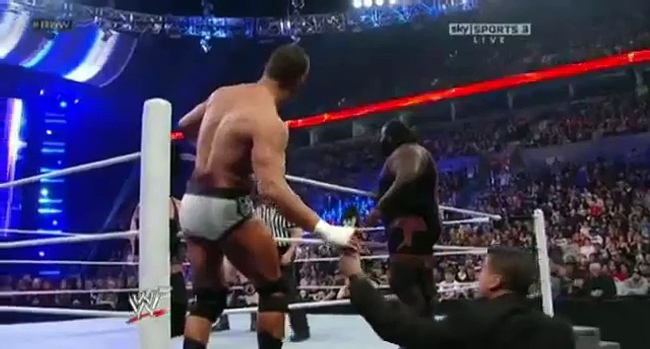 Mark Henry & Cody Rhodes vs Big Show & Sheamus WWE Raw February 27th 2012